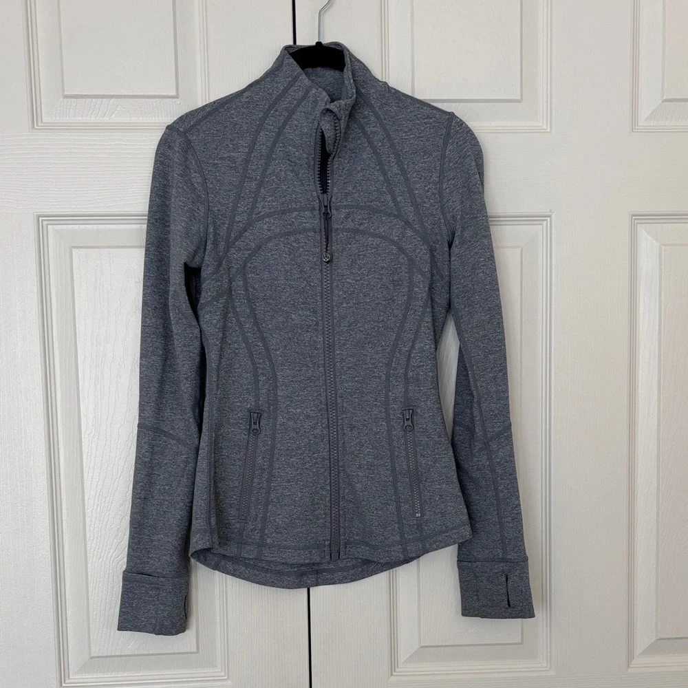 Lululemon Athletica Women's Charcoal Ski Jacket - Picture 1 of 5